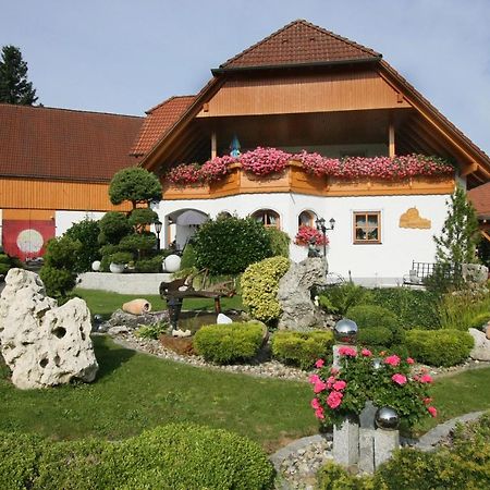 Haus Sonnenschein Apartment Goessweinstein Bagian luar foto